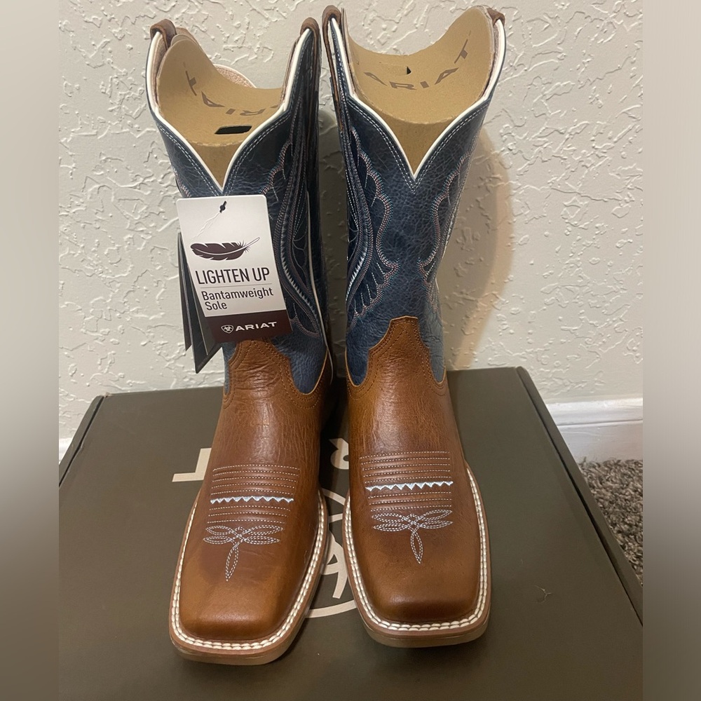 Women’s Ariat Cowboy / Cowgirl Boots